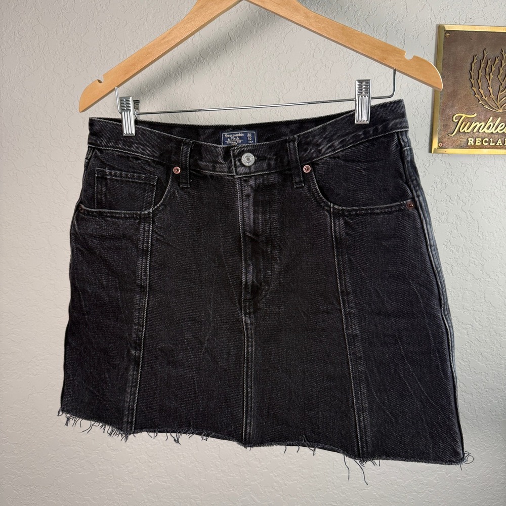 Abercrombie & Fitch Natural Rise Black‎ Denim Mini Skirt Raw Hem Size 30 10